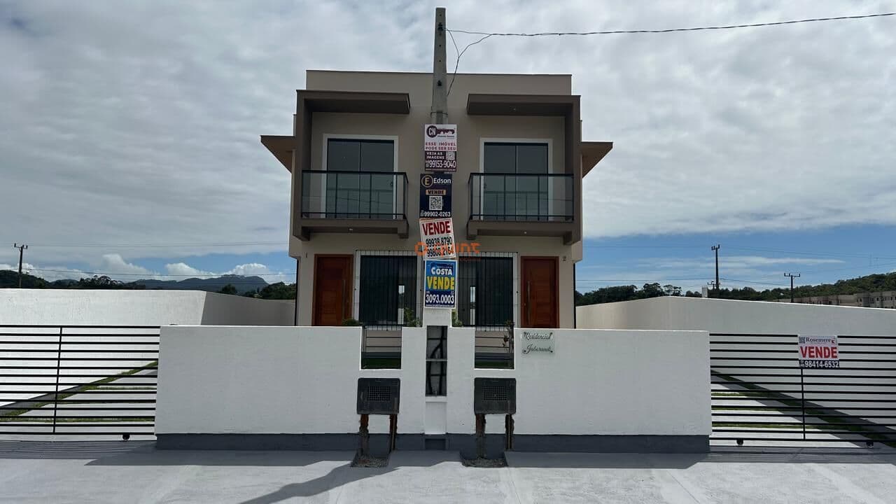 Sobrado em São José - Sertão do Maruim