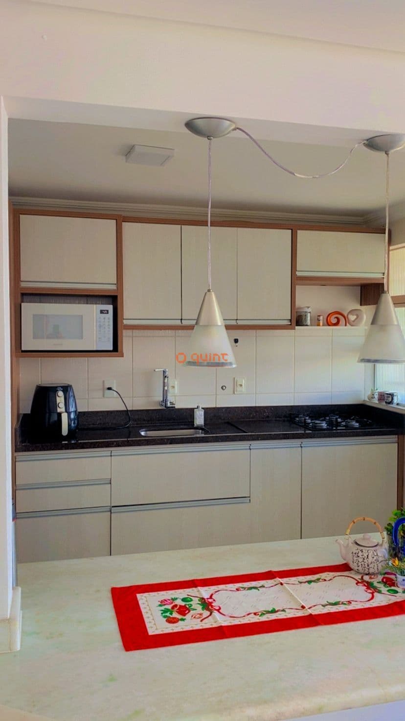 Apartamento em Florianópolis - Jardim Atlântico
