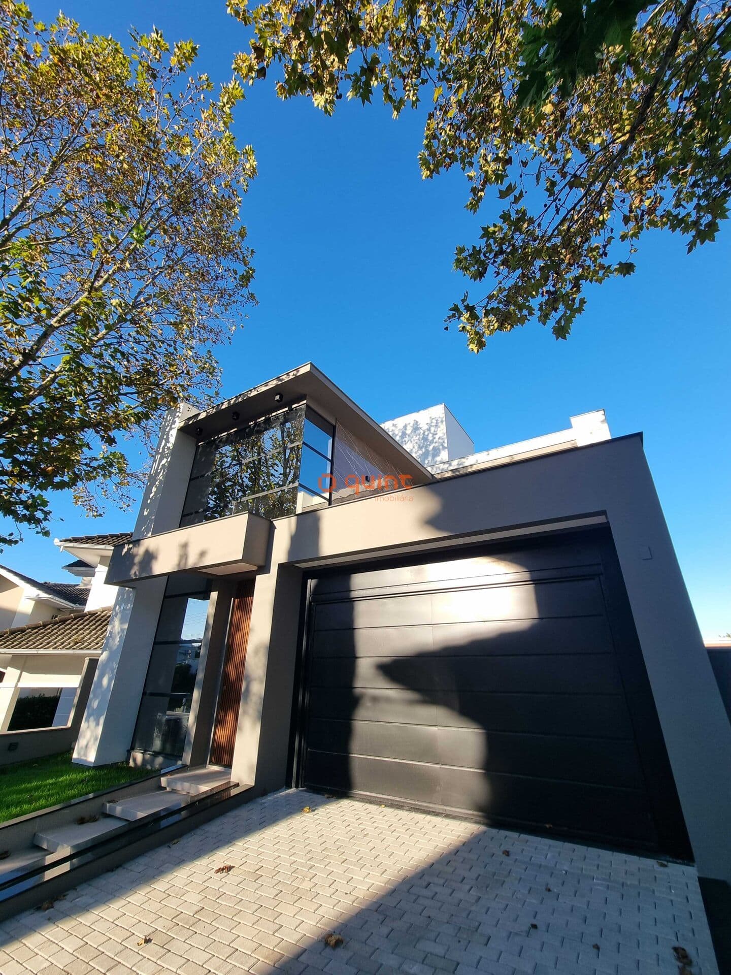 Casa com 3 suítes no bairro Pedra Branca. Viva o Luxo e o Conforto na Pedra Branca/Palhoça!