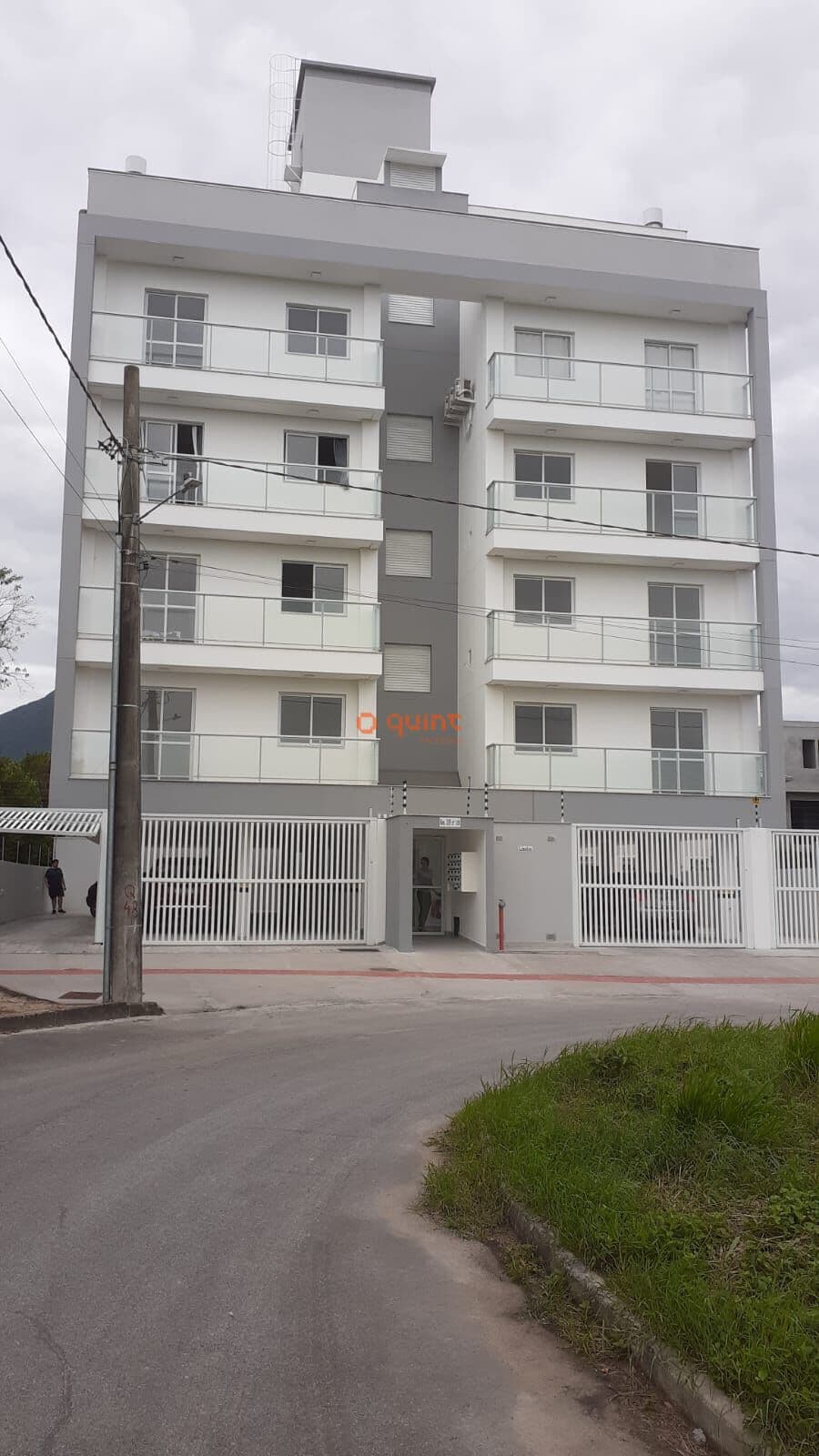 Apartamento no bairro Nova Palhoça, Palhoça/SC