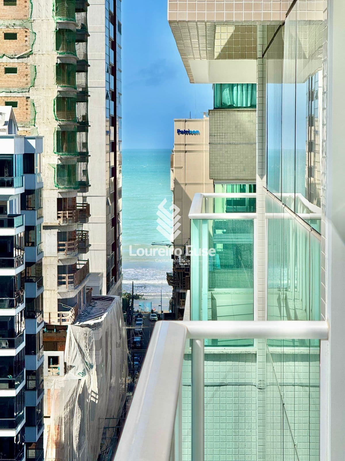 Apartamento Alto Padrão em Meia Praia, Itapema/SC