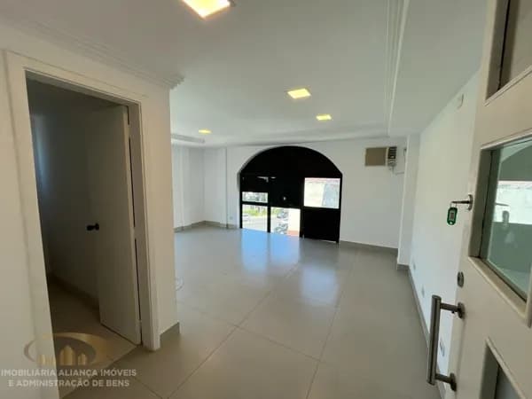 Sala Comercial em Alphaville, Santana de Parnaíba/SP