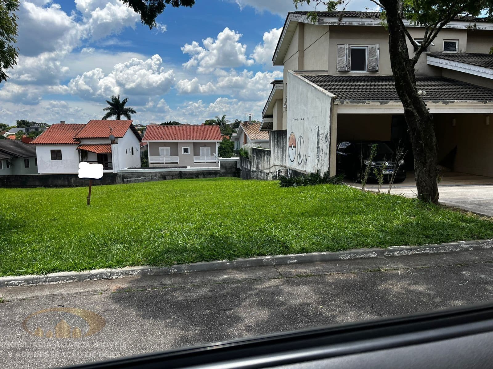 Lote/Terreno em Santana de Parnaíba - Alphaville