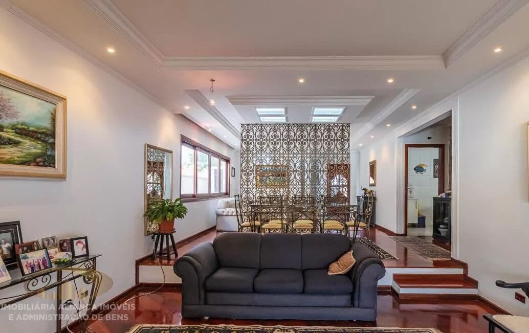 Casa de Condomínio em Santana de Parnaíba - Alphaville
