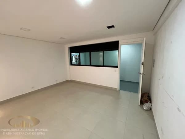 Sala Comercial em Alphaville, Santana de Parnaíba/SP