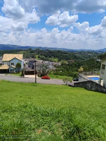 Terreno em Condomínio Valville 01