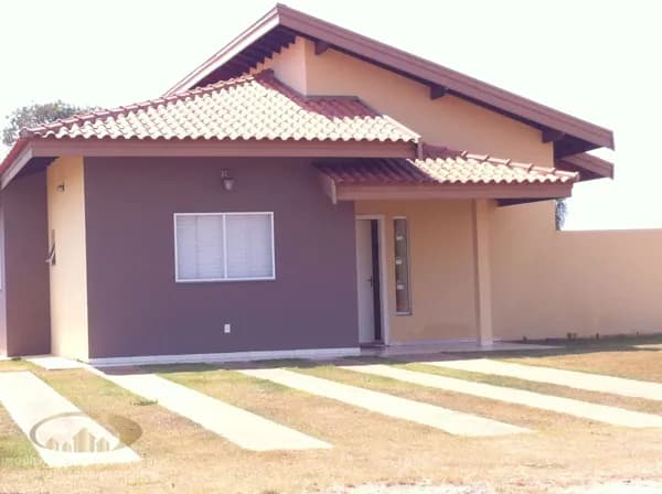 Casa de Condomínio em Paranapanema - Paranapanema