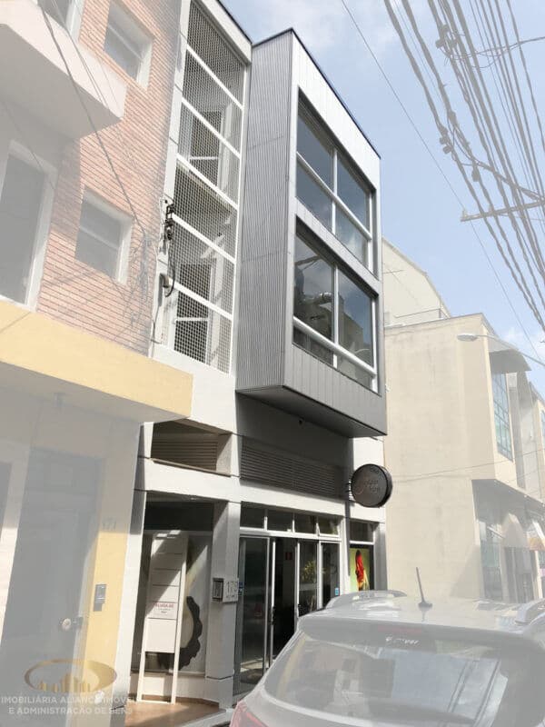 Sala Comercial - Centro de Apoio 2 – Alphaville – Santana de Parnaíba –SP