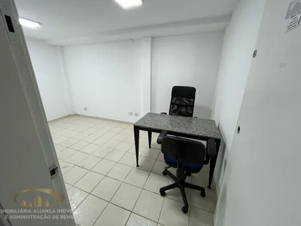 Sala Comercial em Alphaville, Santana de Parnaíba/SP