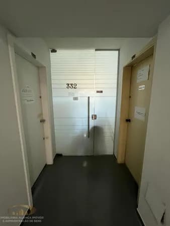 Sala Comercial em Alphaville, Santana de Parnaíba/SP