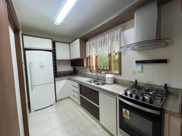 Apartamento 3 dormitórios