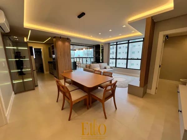 Apartamento mobiliado à venda - Edifício Times Square, 03 Suítes + 02 Vagas . Meia Praia em Itapema /SC