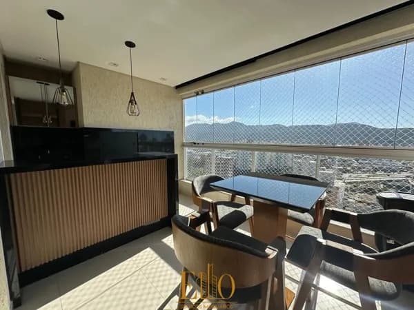 Apartamento Alto Padrão | Vila das Aroeiras | Meia Praia | Itapema - SC