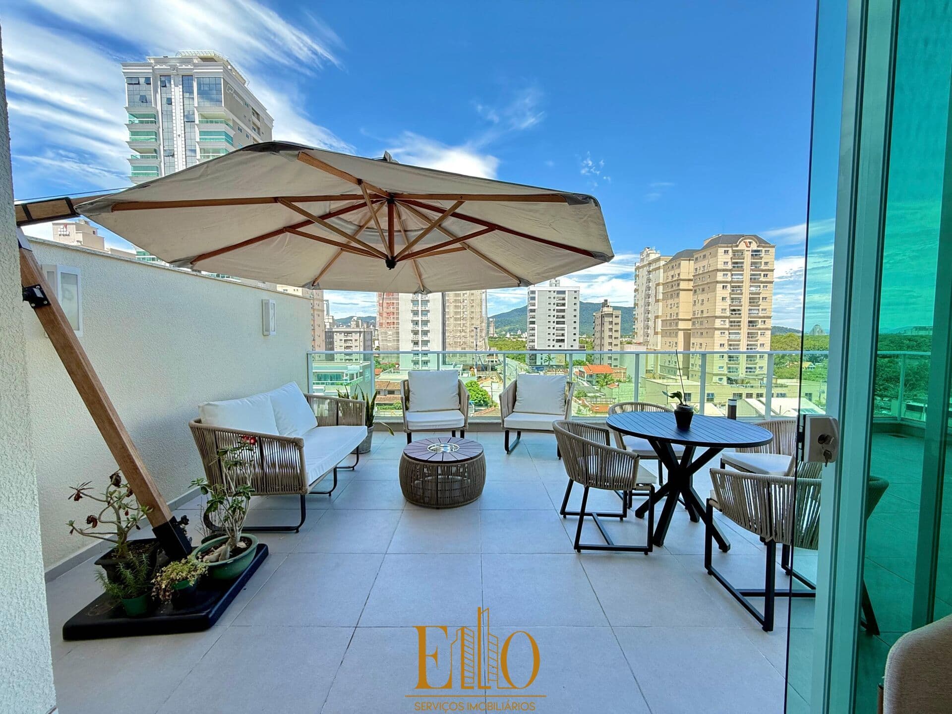 Residencial Carpe Diem, 2 suítes com um terraço privativo!