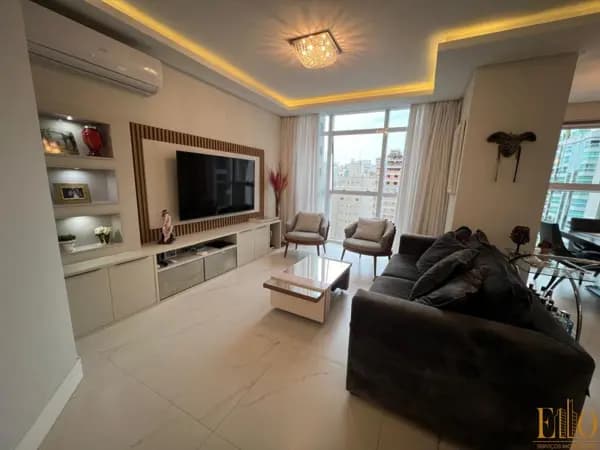 Apartamento Mobiliado Edifício Siena Tower, 03 Suítes e 02 Vagas. Meia Praia em Itapema / SC