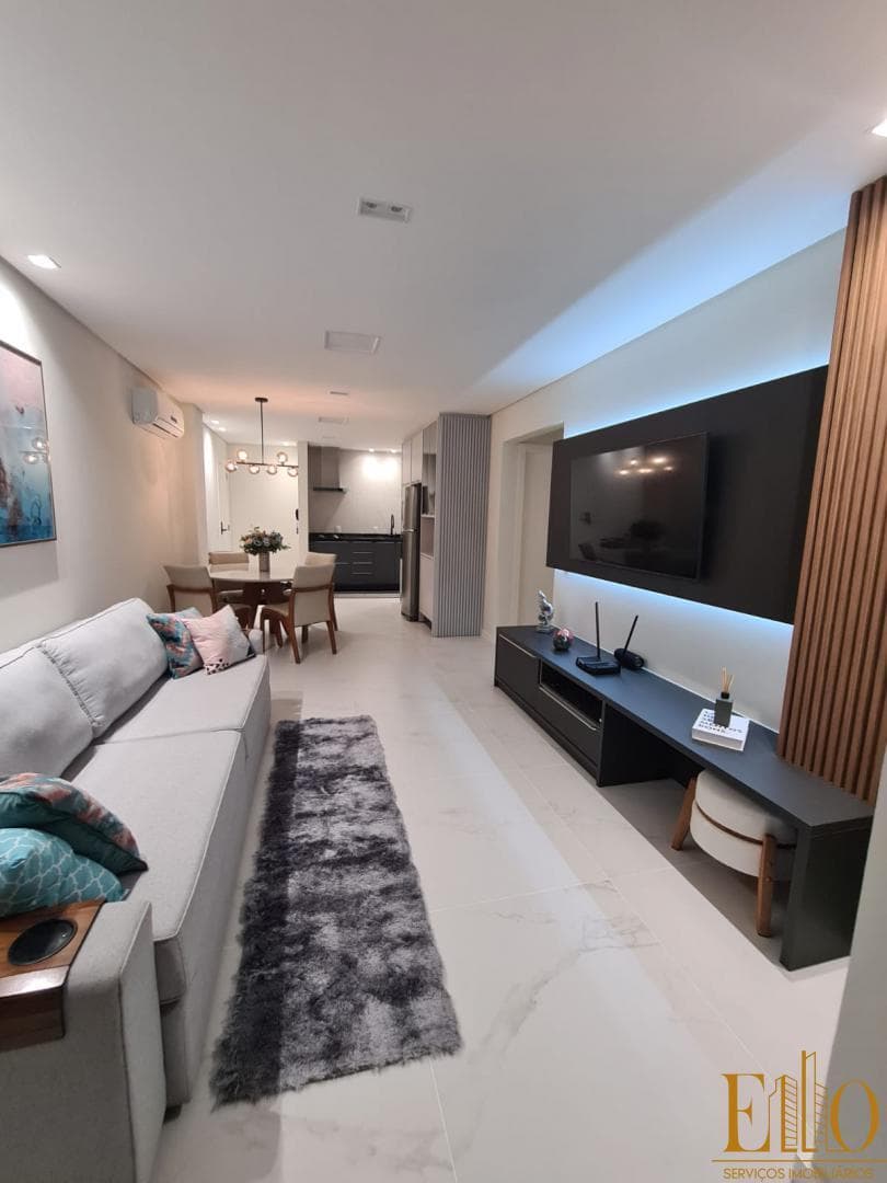 Apartamento à venda Mobiliado, 01 Suíte + 01 Dormitório + 1 vaga privativa. Vista mar! Centro. Itapema/SC