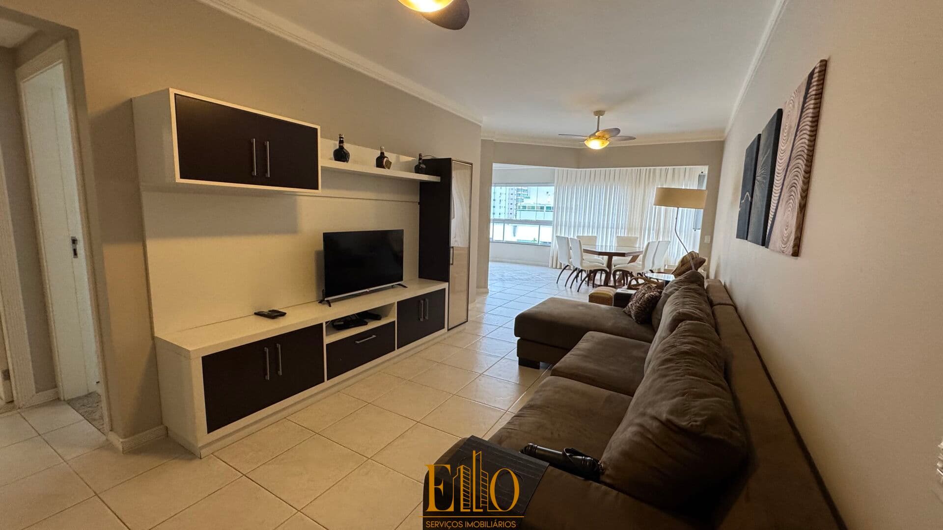 Apartamento Padrão na Barra Norte com vista mar e 3 dormitórios
