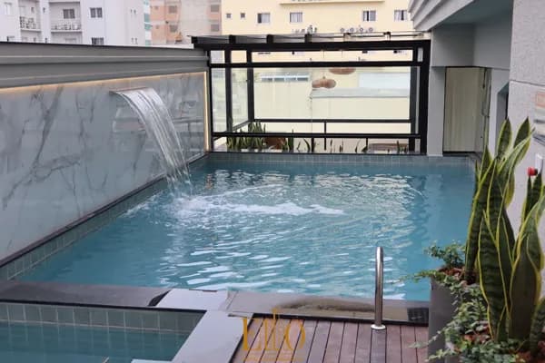 Apartamento à venda Harmony Residence, 03 Suítes + 1 Vaga. A 250 Metros do MAR. Meia Praia em Itapema/SC
