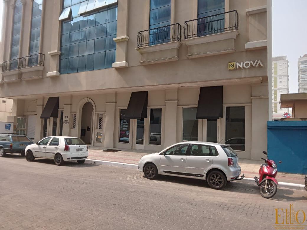 Ponto Comercial Comércio na Quadra do Mar em Itapema- Meia Praia