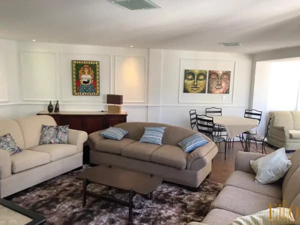 Apartamento Cobertura Duplex com 3 dormitórios na quadra mar com vista mar em Balneário Camboriú