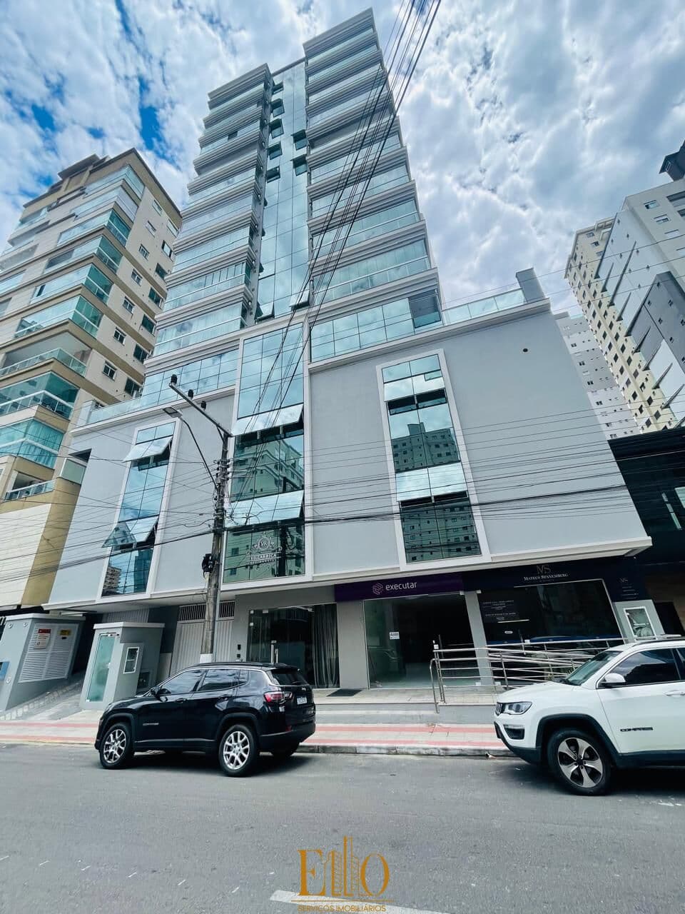Sala comercial em ponto estratégico com 101m²