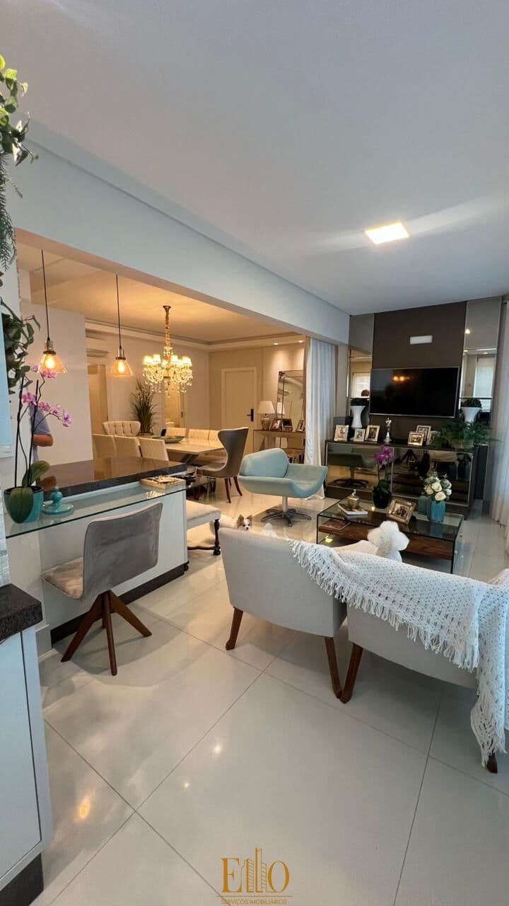 Apartamento Edifício Grand Chateau, Dallo 03 Suítes + 02 Vagas Mobiliado/Alto Padrão. Meia Praia Itapema/SC