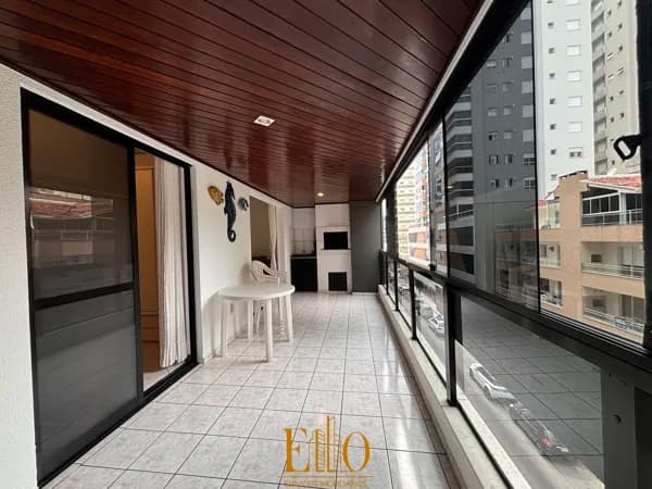 Apartamento à 200m da praia!