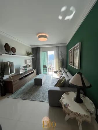 Super oportunidade! Apartamento com 02 Suíte + 1 Demi e 02 Vagas. Próximo ao MAR. Meia Praia em Itapema / SC