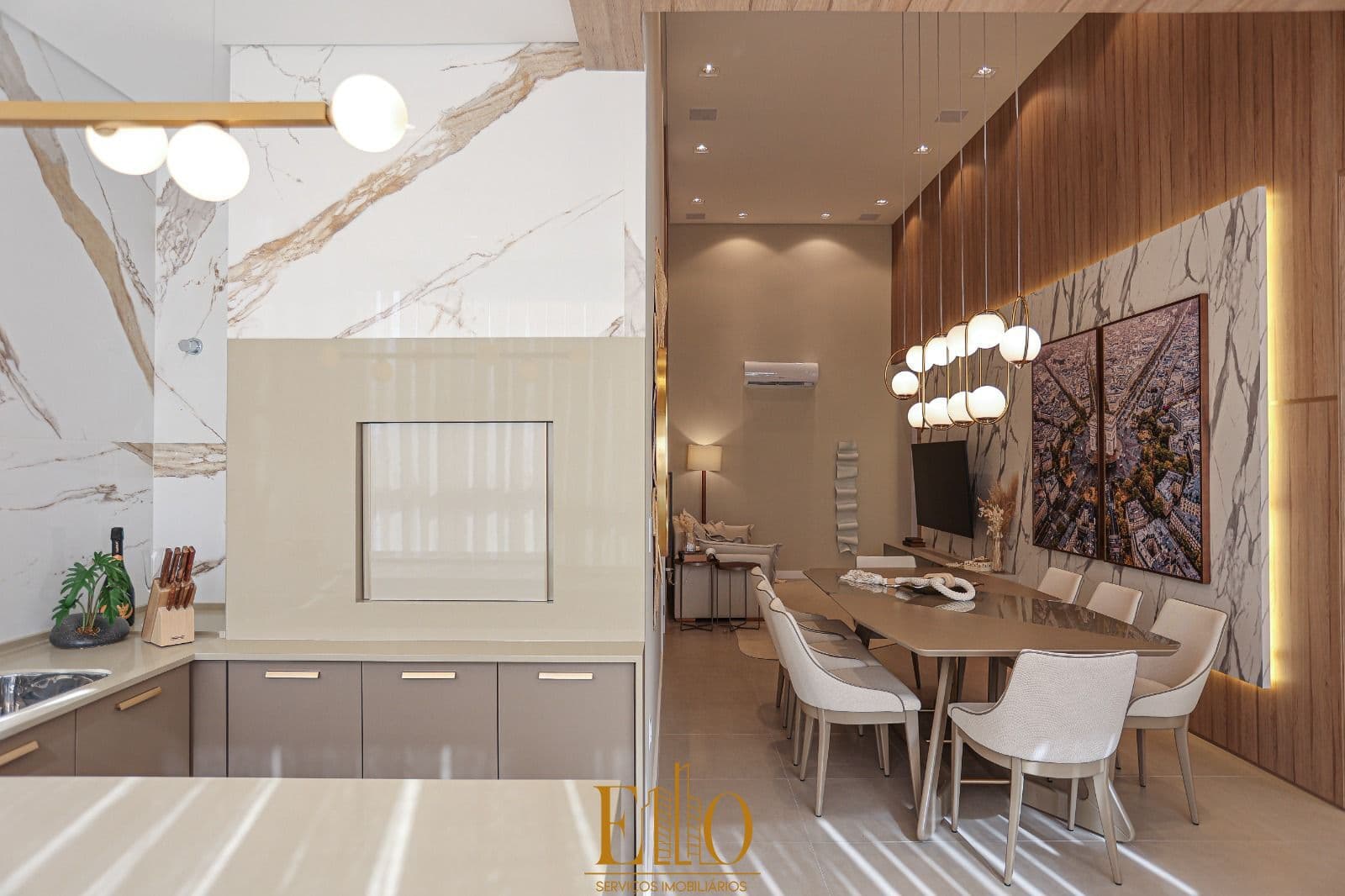 Apartamento Edifício Lafayette, Decorado, 03 Suítes + 2 Vagas. Lazer completo. Meia Praia em Itapema/SC