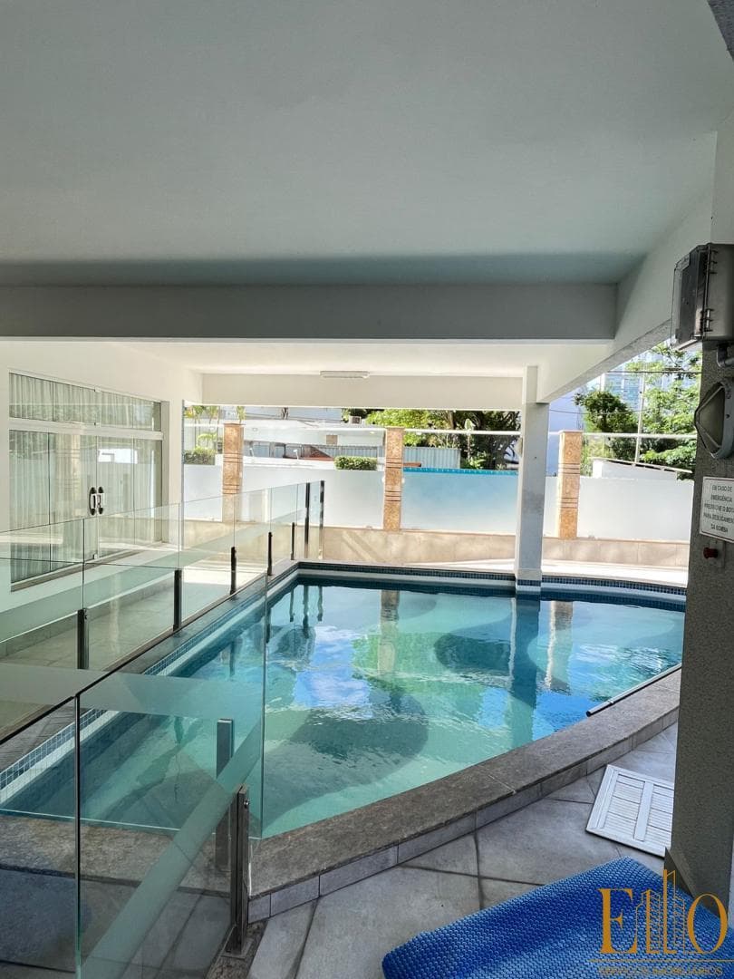 Apartamento à venda no bairro Pioneiros em Balneário Camboriú/SC