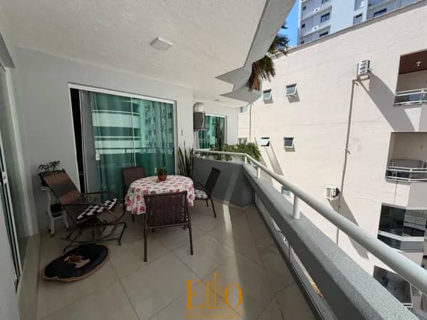 Apartamento em Meia Praia, Itapema/SC