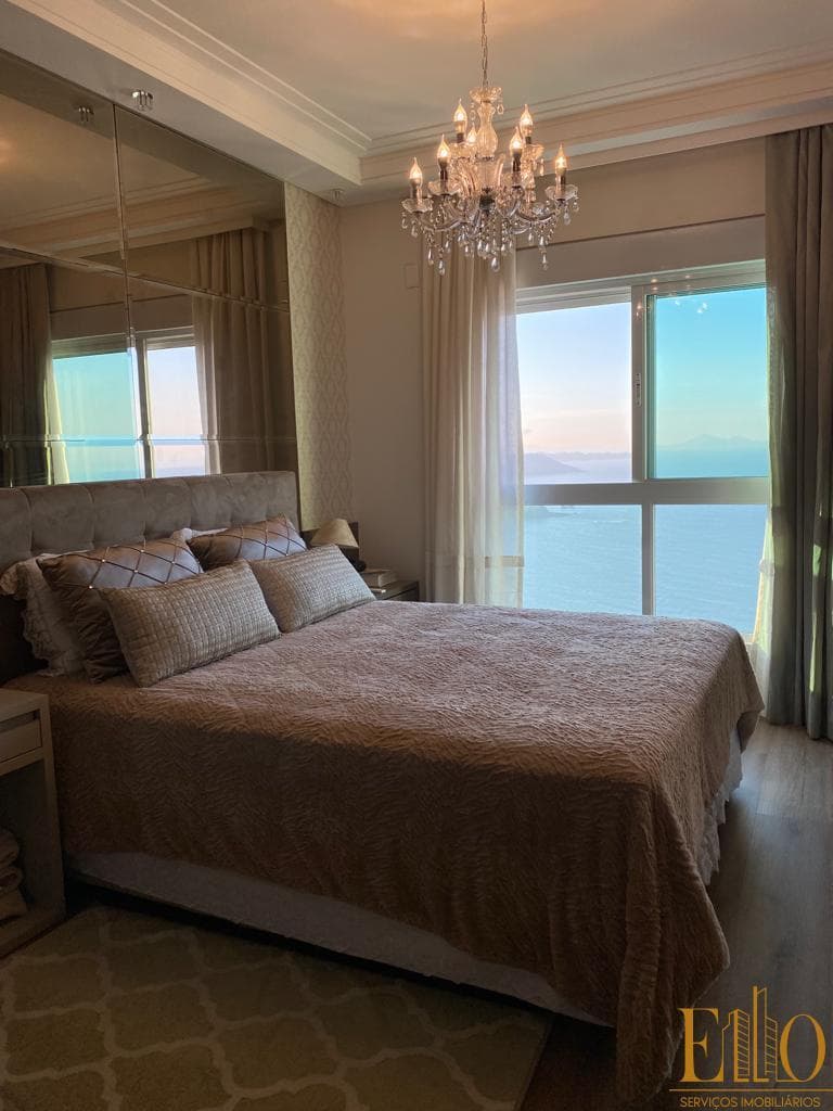 Apartamento Alto Padrão no Villa Serena Residence com 4 dormitórios e 6 vagas de garagem em Balneário Camboriú