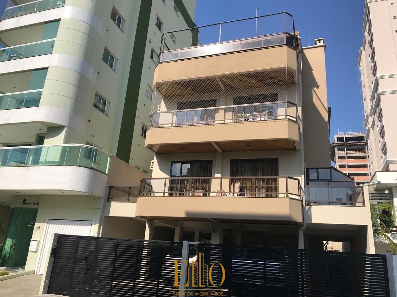 Apartamento de 2 dormitórios no centro de Itapema a poucos metros da Avenida Nereu Ramos