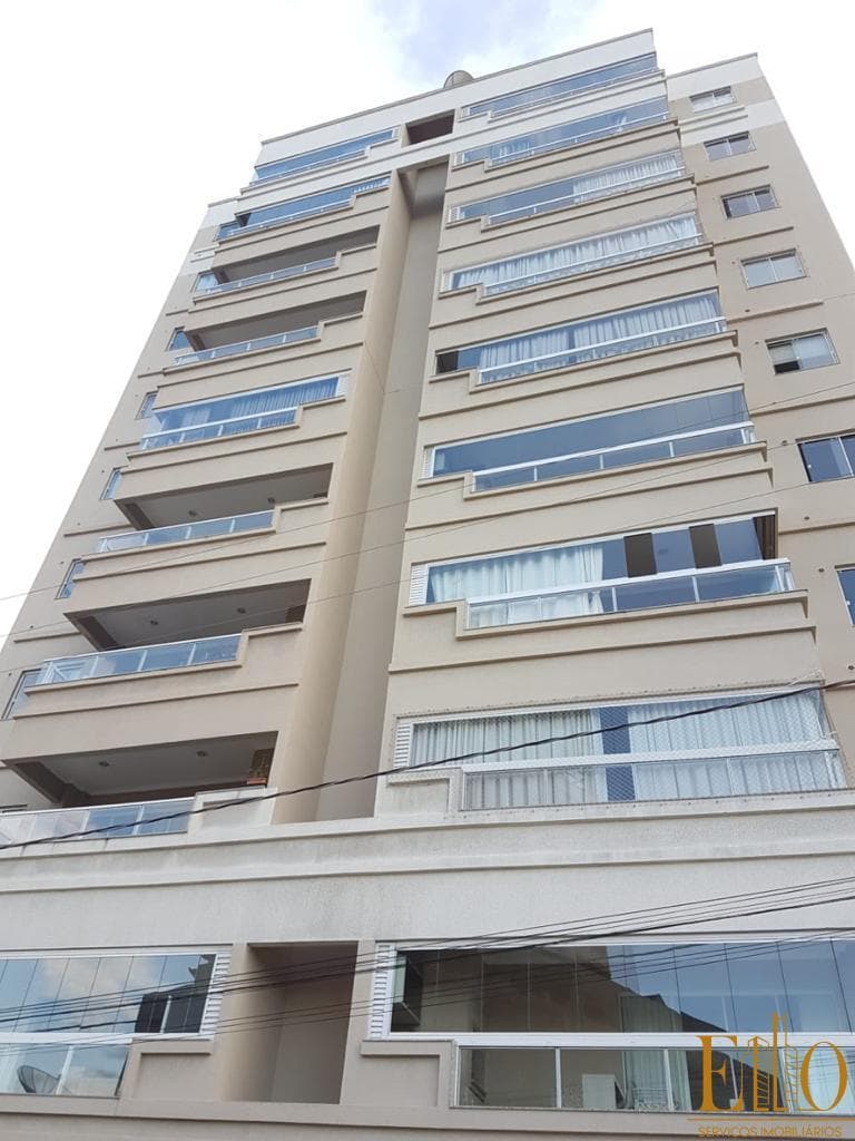 Edifício Pedro Residencial, 03 Dorm sendo 01 Suíte + 01 Vaga. Bairro Morretes- Itapema SC