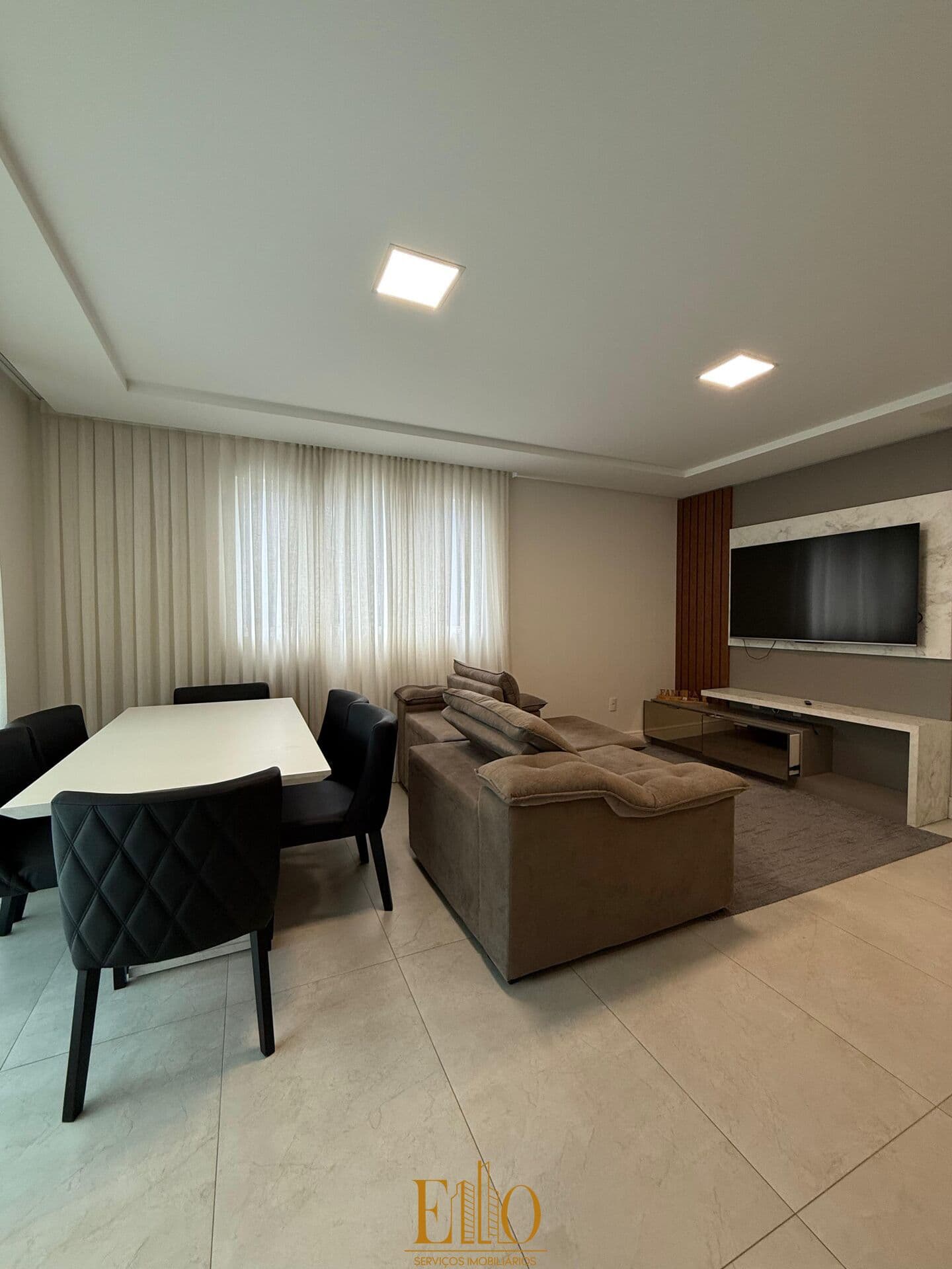 Apartamento em Itapema - Meia Praia