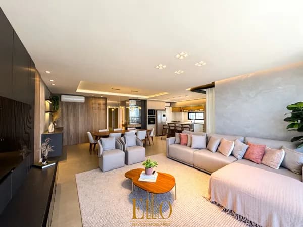 Apartamento com vista mar! 04 Suítes + 03 vagas. Mobiliado e equipado! Frente Nereu Ramos - ITAPEMA/SC