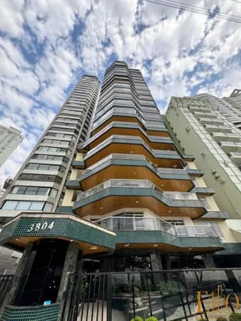 Apartamento à venda no bairro Centro em Balneário Camboriú/SC