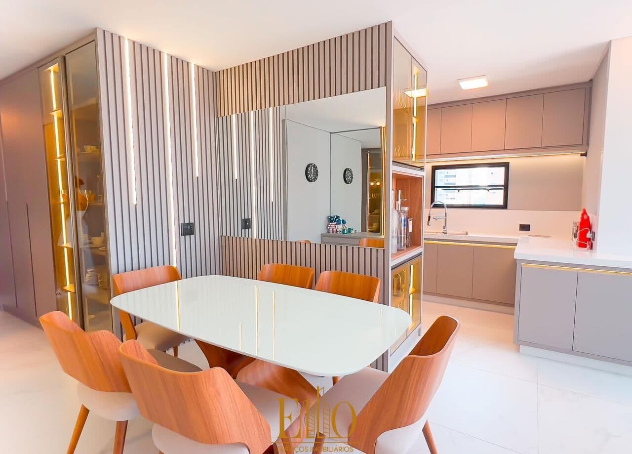 Apartamento Alto Padrão 3 Suítes | Ed. Ilha de Creta | Meia Praia | Itapema/SC