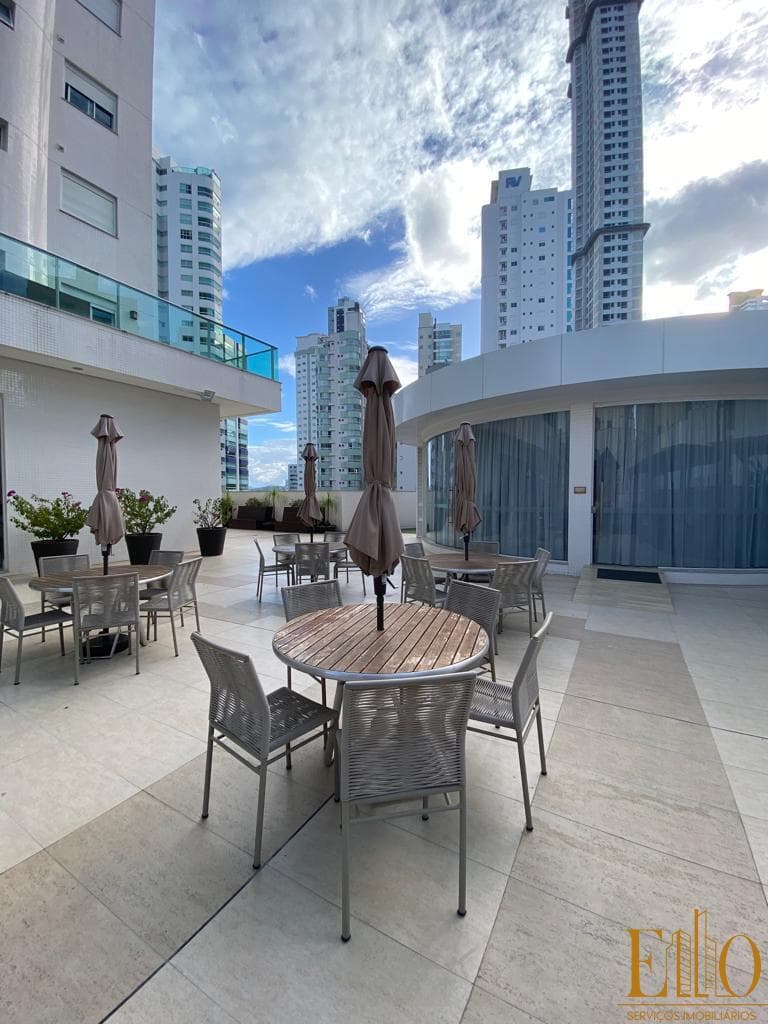 Apartamento de 3 suítes - Diferenciado - no Edifício Le Majestic em Baln, eário Camboriú