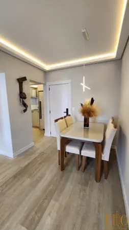 Apartamento totalmente reformado - Mobiliado - 1 dormitório à venda no Centro de Balneário Camboriú - POUCOS METROS DO MAR · Centro · Balneário Camboriú ·