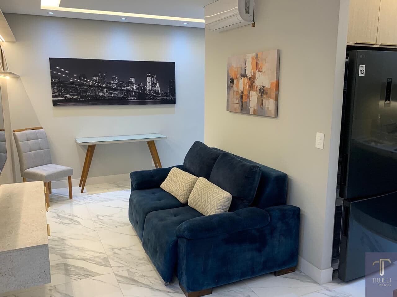Apartamento Mobiliado à Locação em Jacareí Sofisticação, Conforto e Vista Livre!