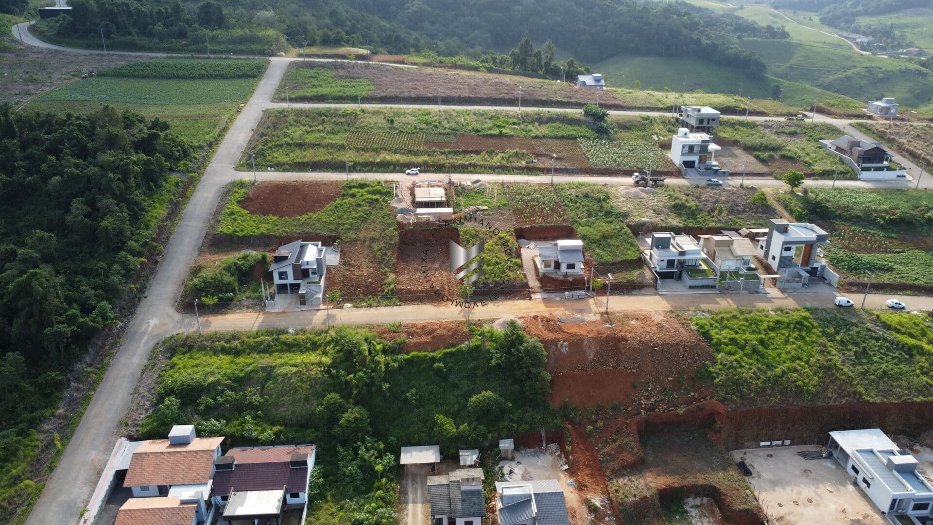 Lote - pronto para construir