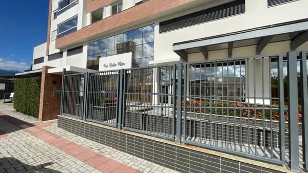 Apartamento em Santo Amaro da Imperatriz - Vila Becker