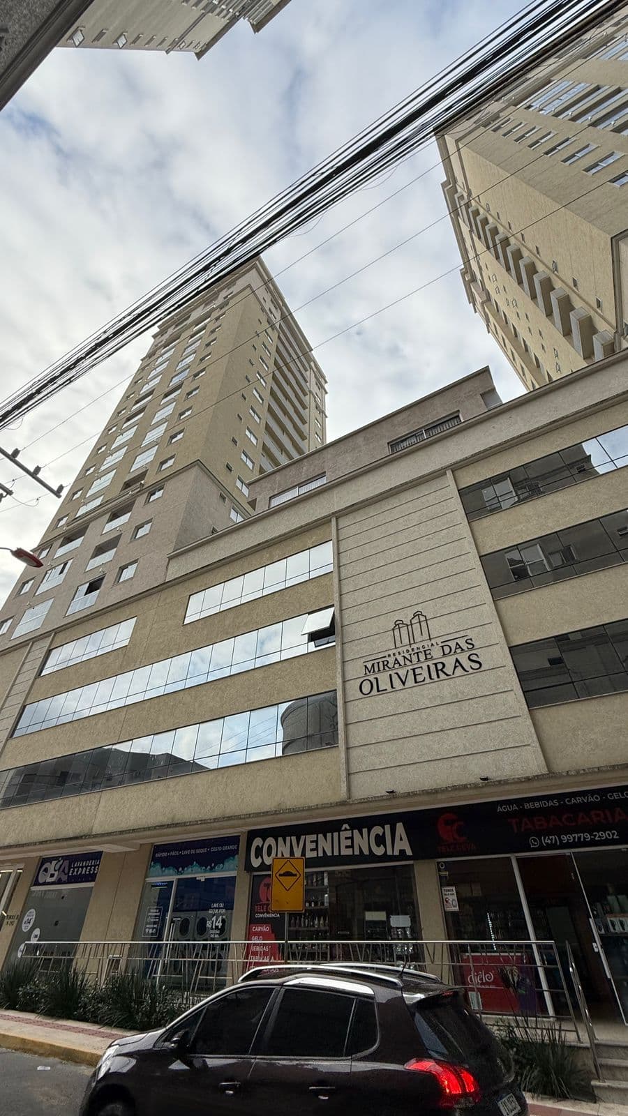 Apartamento mobiliado,ótima área de lazer,em Itapema.