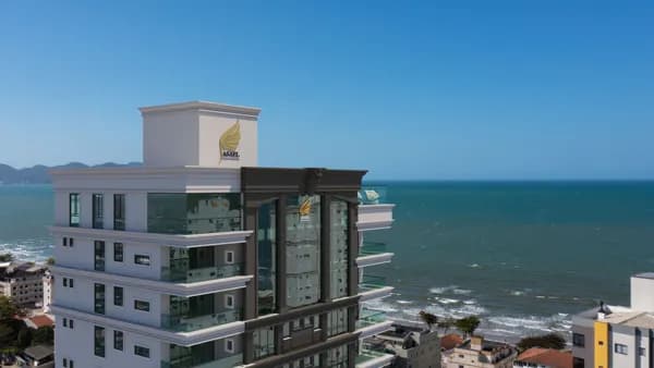Empreendimento em Perequê,com vista mar,ótimo lazer.