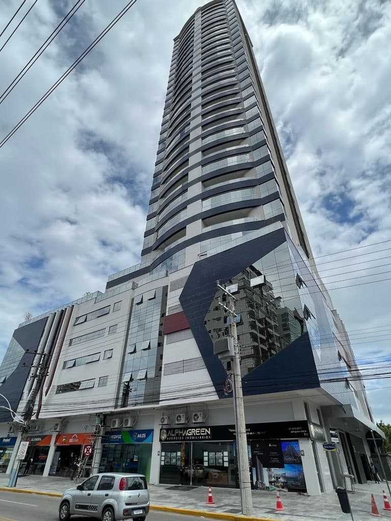 Apartamento ótimo,bem localizado,com excelente área de lazer.
