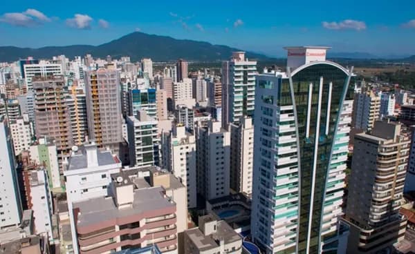 Maravilhoso apartamento,bem localizado,ótima área de lazer.
