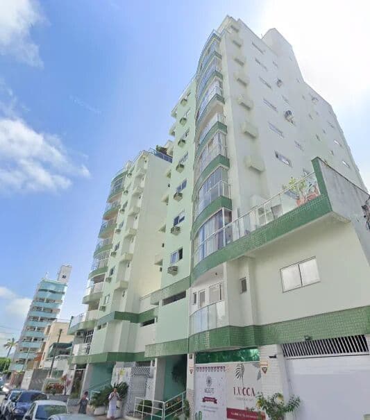 Apartamento pronto para morar,mobiliado,no centro de BC.