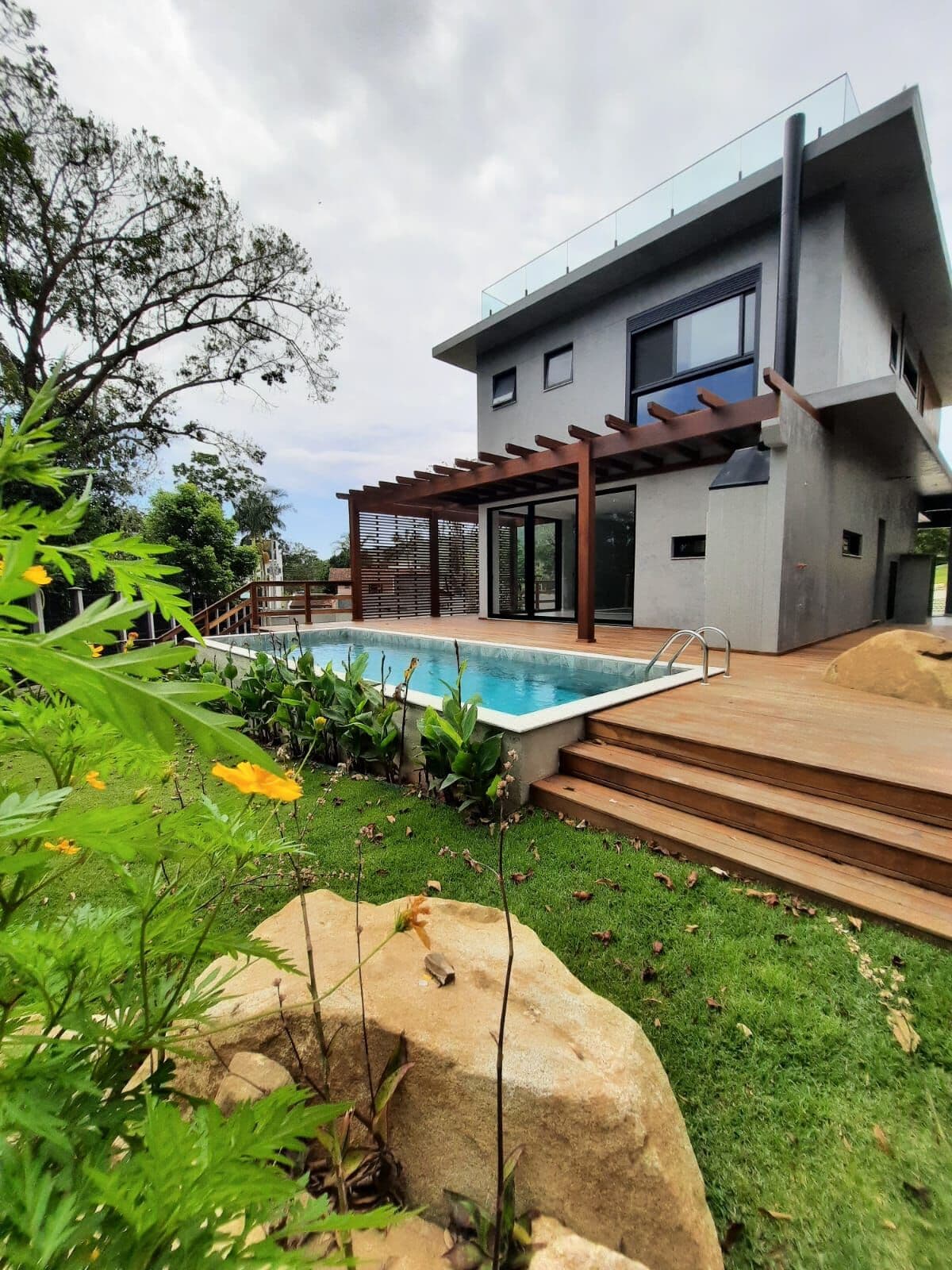Casa maravilhosa,localizado na praia de Taquaras.