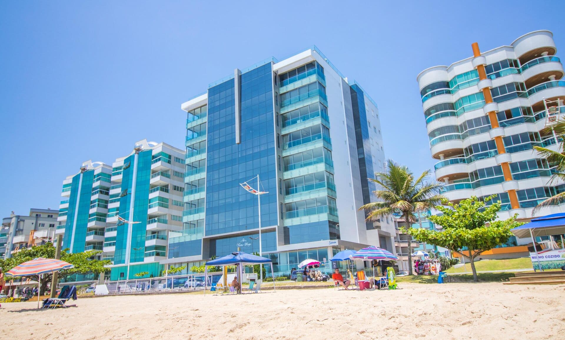 Empreendimento frente para o mar no centro de Itapema.